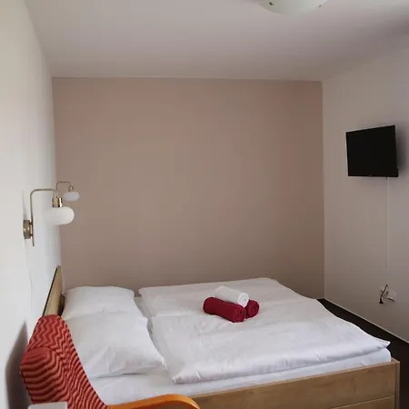 Amfík Bukovina 3* Popovice (Zlin)