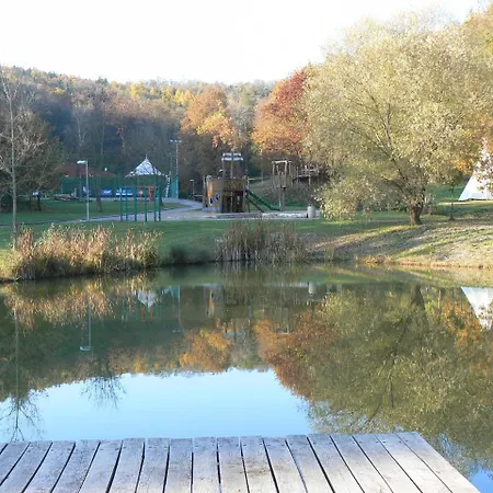 Amfik Bukovina 3* Popovice (Zlin)