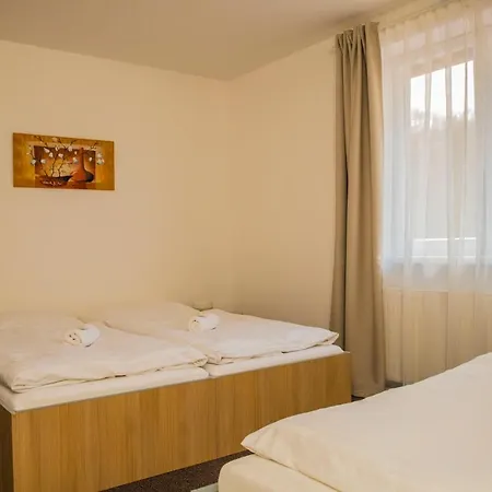 Amfík Bukovina Penzion Popovice (Zlin)