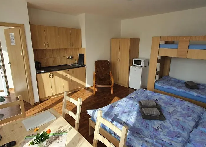 Amfik Bukovina 3* Popovice (Zlin)