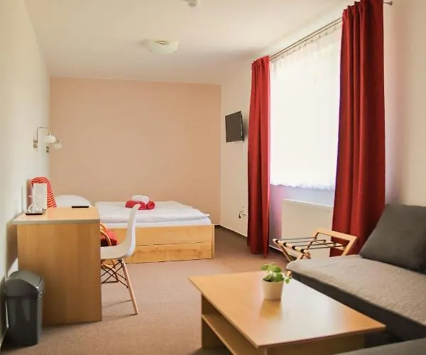 Amfik Bukovina 招待所 3*